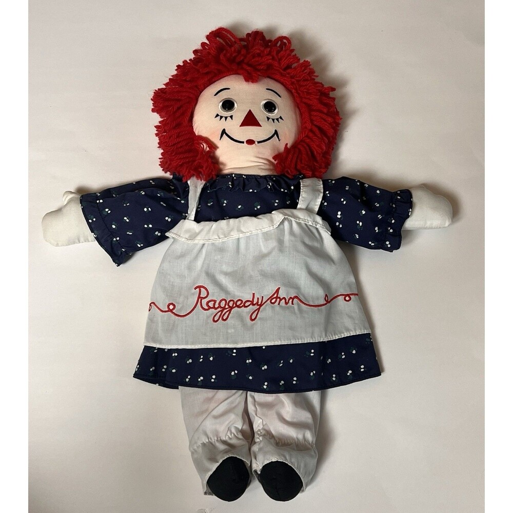 Applause Classic Raggedy Ann 17” Doll #16713 Red Yarn Hair I Love You Heart